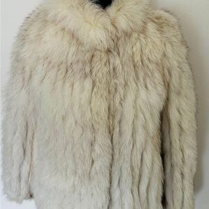 Luxurious vintage, genuine, fox fur jacket, size medium coveted style